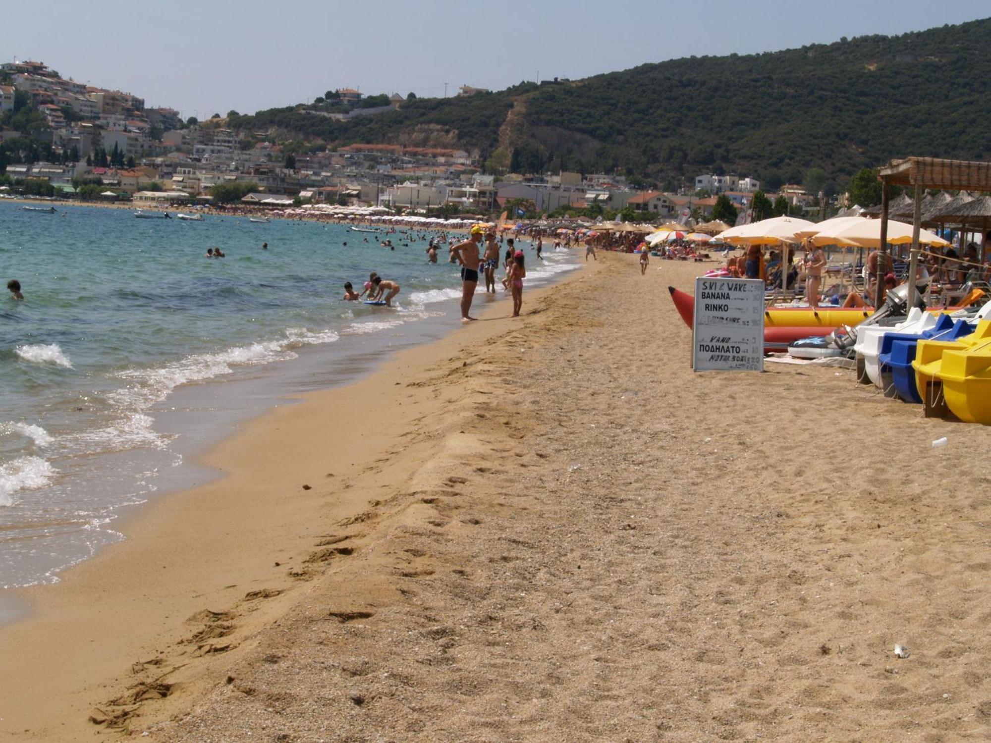 Kavala Beach Hotel Apartments Nea Iraklitsa Exterior photo